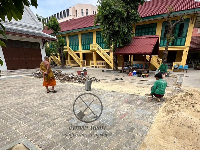 บริการปูพื้นตัวหนอนลานอเนกประสงค์ ลานจอดรถ โรงรถ สนามกีฬา บริการปูพื้นตัวหนอนลานอเนกประสงค์ ลานจอดรถ โรงรถ สนามกีฬา
